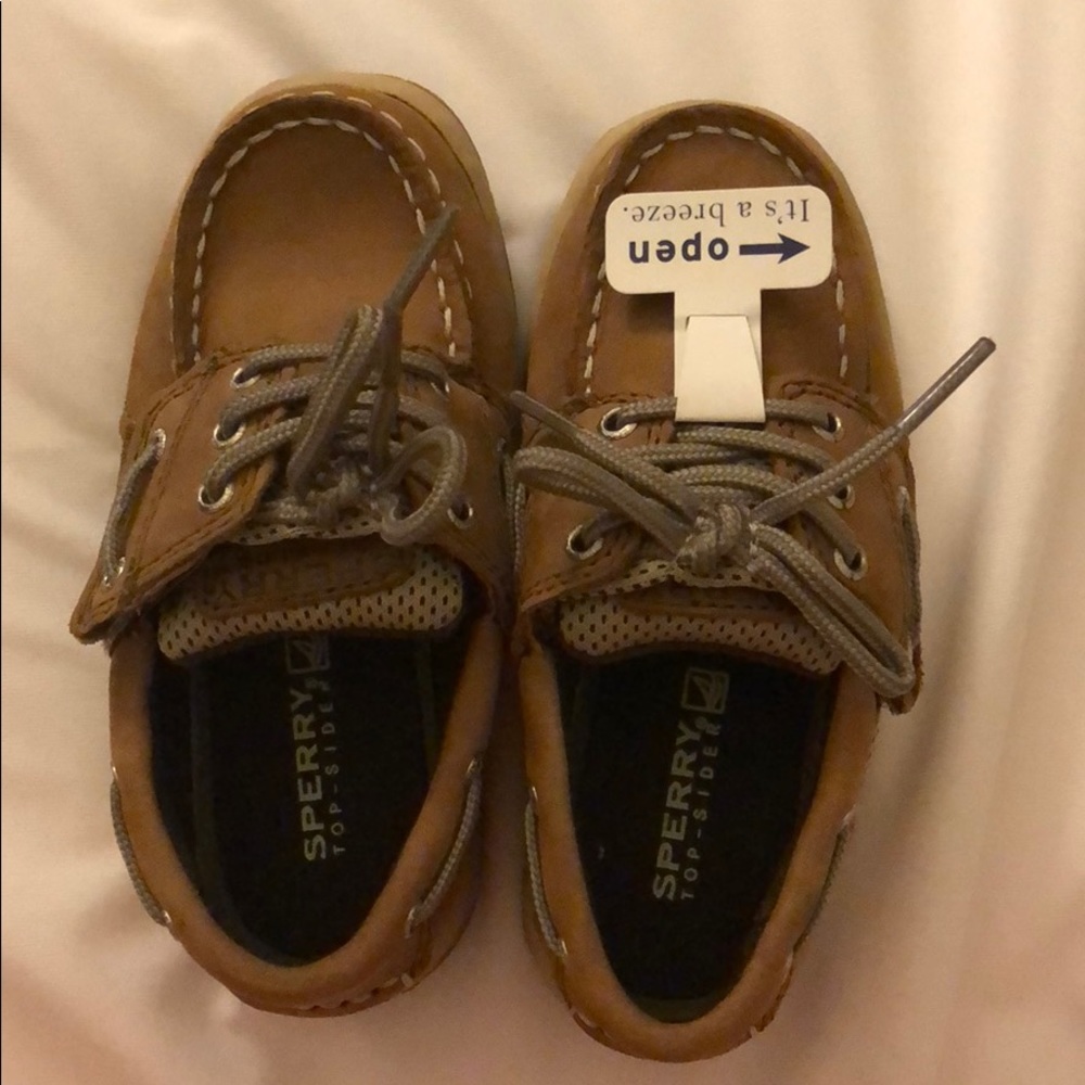 Brand new kid’s Sperry’s